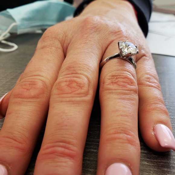 4 Carats moissanite engagement ring in 925 sterling silver band D-FL - Picture 7 of 7